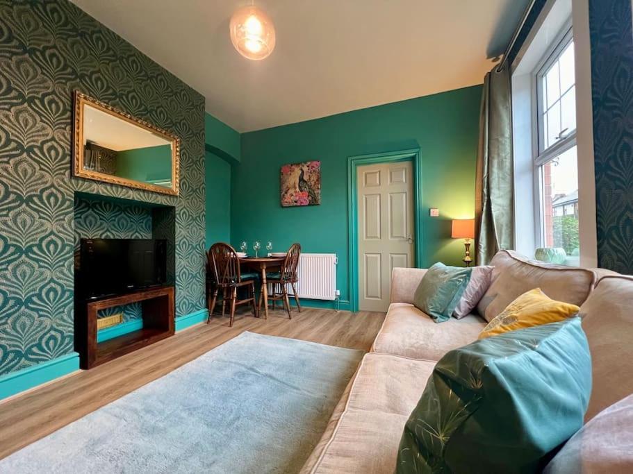 The Rose- Grd Floor, 2-5 Beds, Smarttv, Uni, Tram, M250 Fibre Appartement Nottingham Buitenkant foto