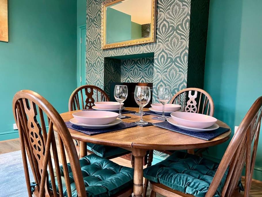 The Rose- Grd Floor, 2-5 Beds, Smarttv, Uni, Tram, M250 Fibre Appartement Nottingham Buitenkant foto
