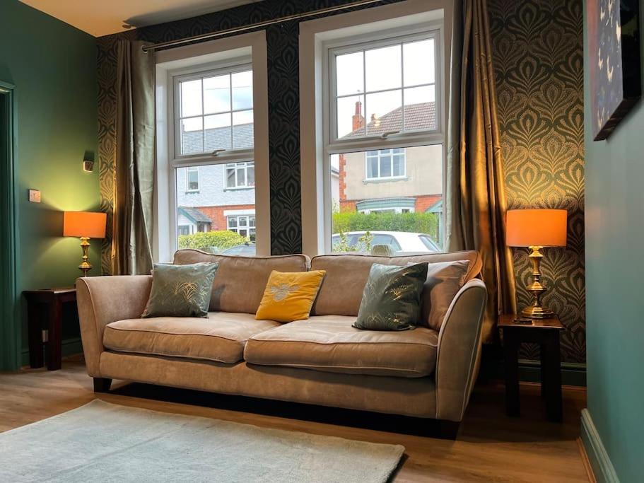 The Rose- Grd Floor, 2-5 Beds, Smarttv, Uni, Tram, M250 Fibre Appartement Nottingham Buitenkant foto
