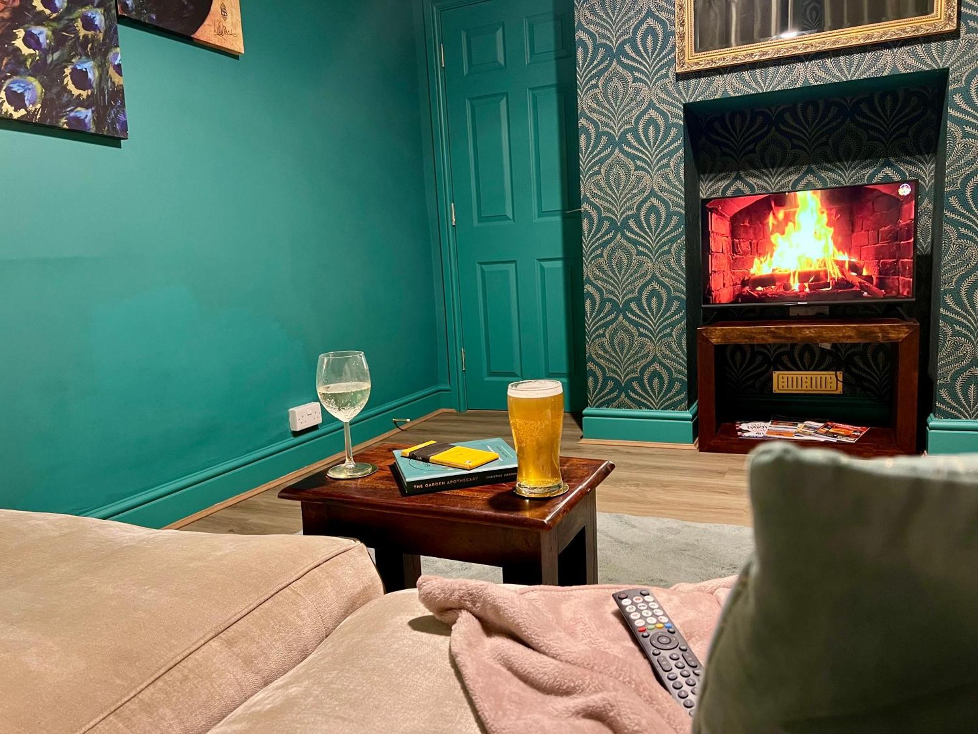 The Rose- Grd Floor, 2-5 Beds, Smarttv, Uni, Tram, M250 Fibre Appartement Nottingham Buitenkant foto