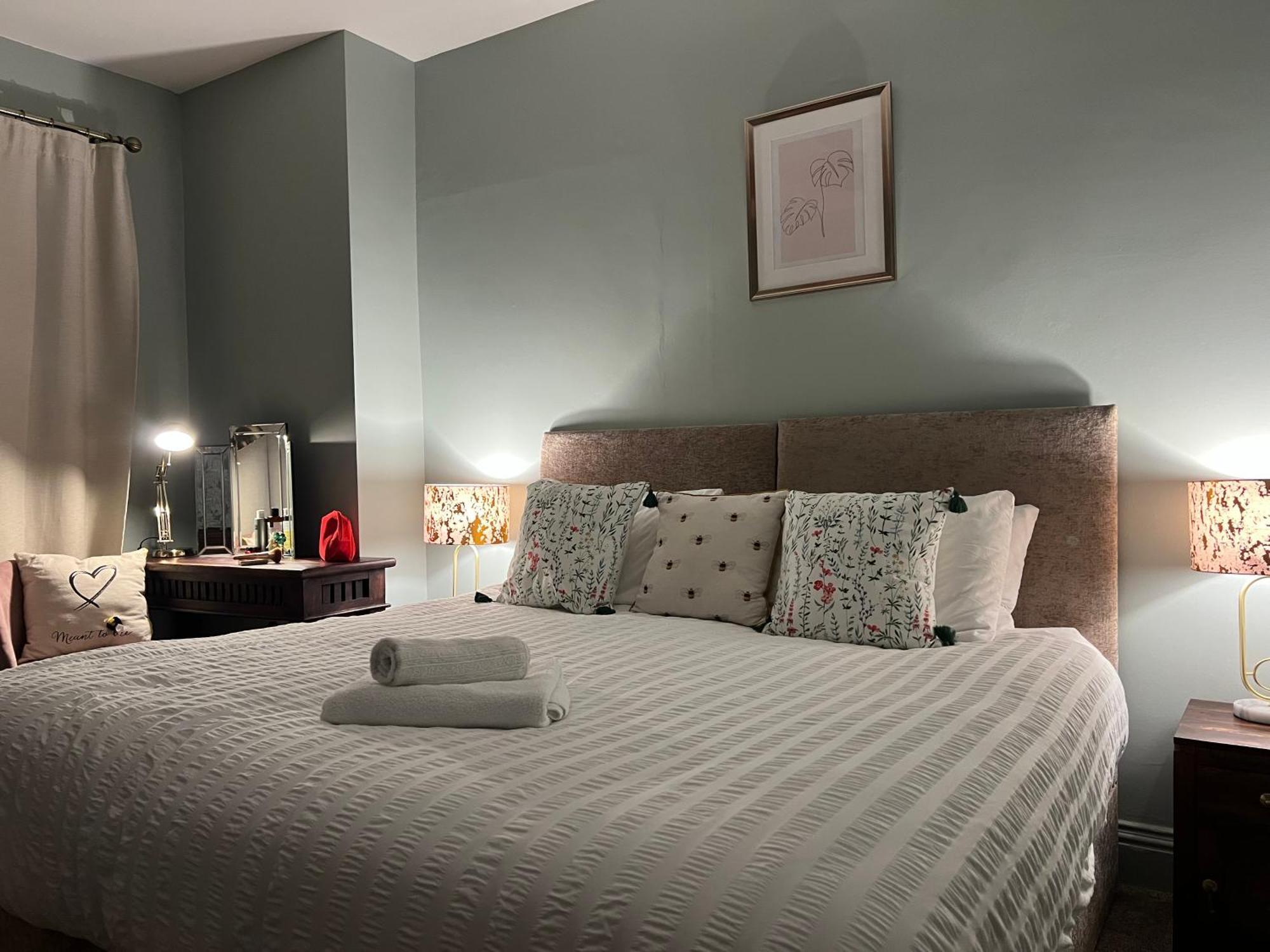 The Rose- Grd Floor, 2-5 Beds, Smarttv, Uni, Tram, M250 Fibre Appartement Nottingham Buitenkant foto
